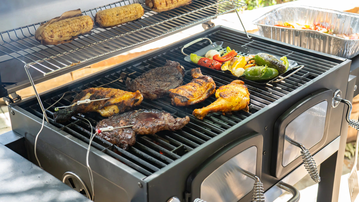 32-inch Smart Charcoal Grill with Meat Thermometer V247036