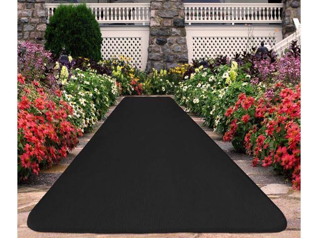 Outdoor Carpet Runner - Black - 4 Feet x 25 Feet Z5151