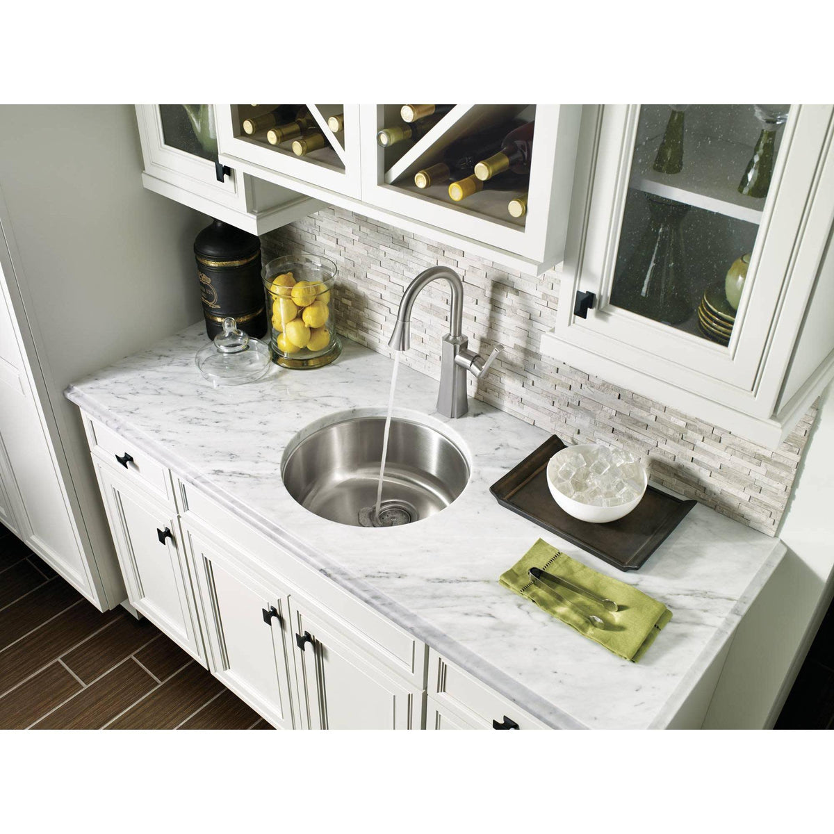Spot Resist Stainless One-Handle Pulldown Bar Faucet A557632
