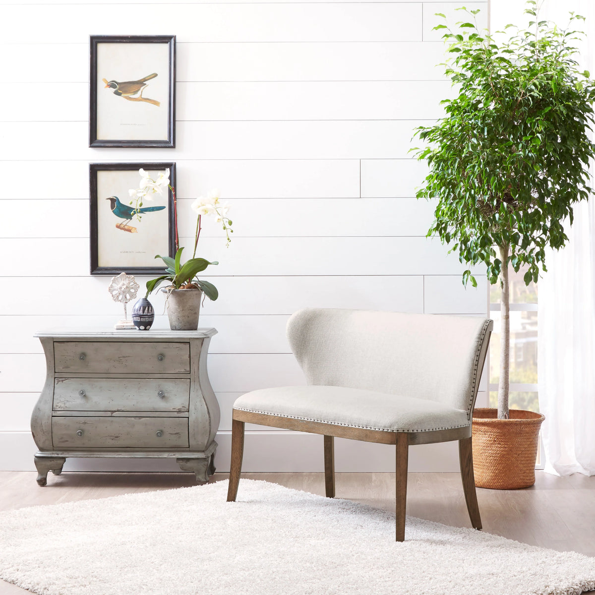 Linen Cream Wood-Framed Sofa N297124