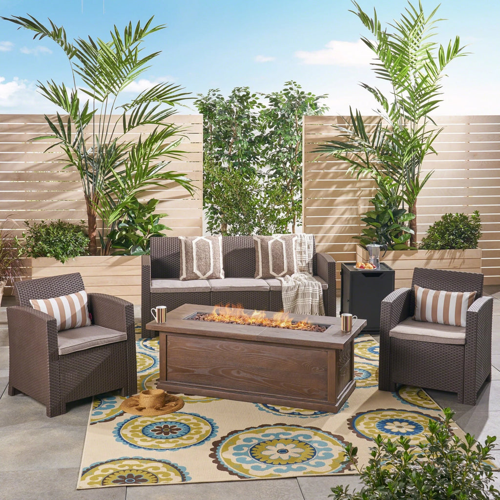 Outdoor 5-seater Wicker Fire Pit Chat Set R92310