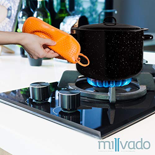 12 Qt Nonstick Enamel Stockpot with Lid K4859